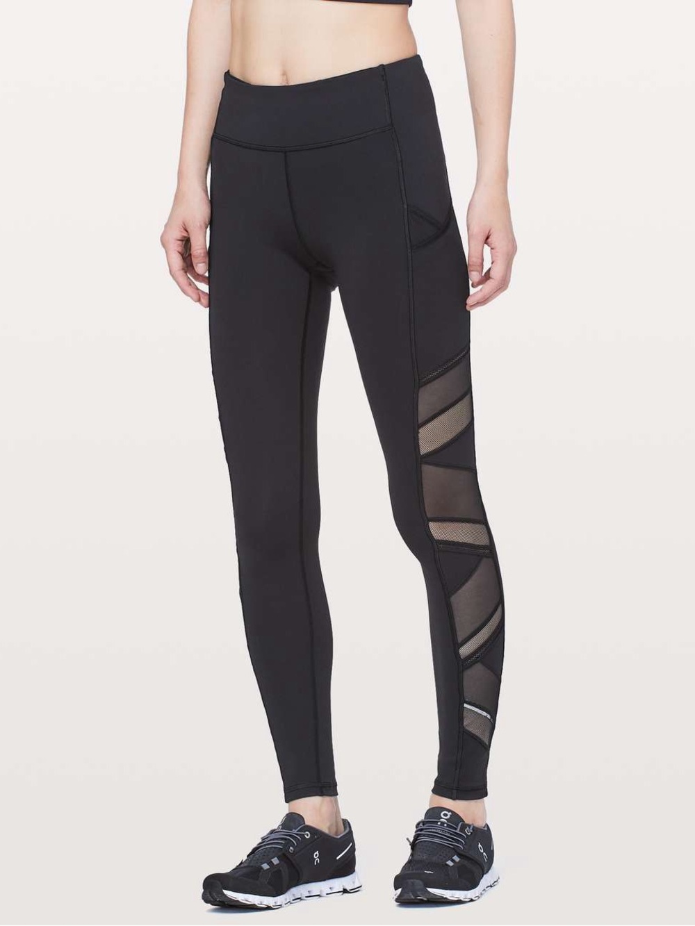 Lululemon Speed Up Tight *Mesh 28"
Black Size 6